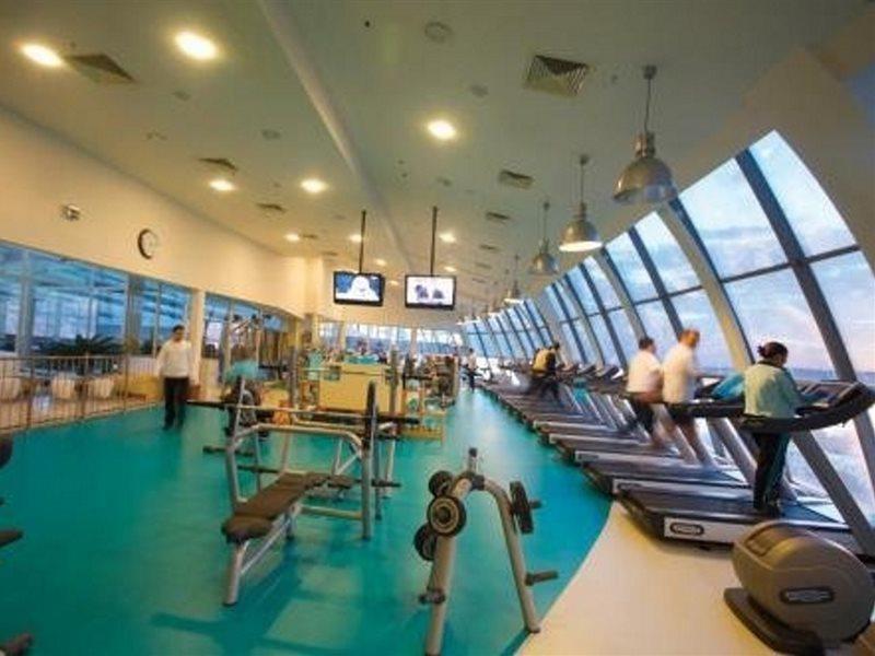 エセル プレミアム ホテル&スパ ブユックチェクメジェ エクステリア 写真 The gym at the University of Nottingham Malaysia Campus