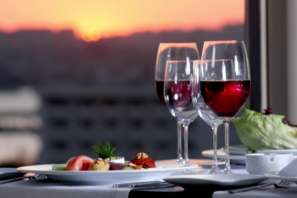 エセル プレミアム ホテル&スパ ブユックチェクメジェ エクステリア 写真 Wine glasses