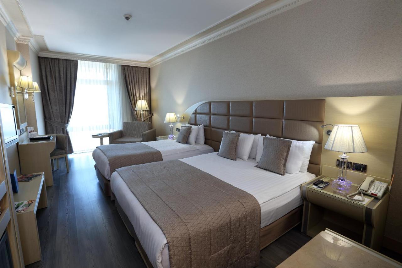 エセル プレミアム ホテル&スパ ブユックチェクメジェ エクステリア 写真 A room at the hotel